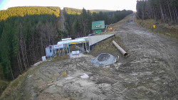 Modrá sjezdovka - dojezd k lanové dráze