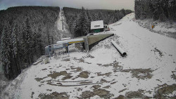 Modrá sjezdovka - dojezd k lanové dráze