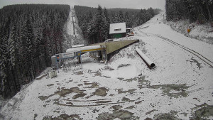 Červenohorské sedlo - Modrá sjezdovka - dojezd k lanové dráze - 19.11.2025 v 07:20 Červenohorské sedlo - Modrá sjezdovka - dojezd k lanové dráze - 19.11.2025 v 07:20