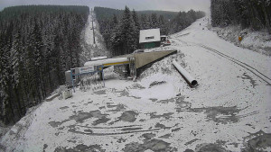 Červenohorské sedlo - Modrá sjezdovka - dojezd k lanové dráze - 19.11.2025 v 10:01 Červenohorské sedlo - Modrá sjezdovka - dojezd k lanové dráze - 19.11.2025 v 10:01