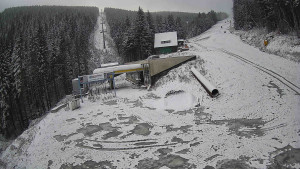 Červenohorské sedlo - Modrá sjezdovka - dojezd k lanové dráze - 19.11.2025 v 10:10 Červenohorské sedlo - Modrá sjezdovka - dojezd k lanové dráze - 19.11.2025 v 10:10