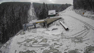 Červenohorské sedlo - Modrá sjezdovka - dojezd k lanové dráze - 19.11.2025 v 12:10 Červenohorské sedlo - Modrá sjezdovka - dojezd k lanové dráze - 19.11.2025 v 12:10