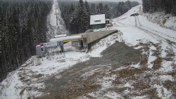 Modrá sjezdovka - dojezd k lanové dráze