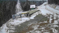 Modrá sjezdovka - dojezd k lanové dráze