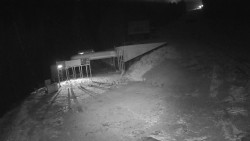 Modrá sjezdovka - dojezd k lanové dráze