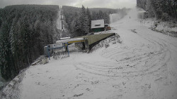 Modrá sjezdovka - dojezd k lanové dráze