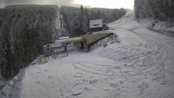 Modrá sjezdovka - dojezd k lanové dráze