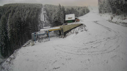 Modrá sjezdovka - dojezd k lanové dráze