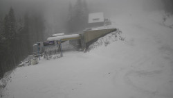 Modrá sjezdovka - dojezd k lanové dráze