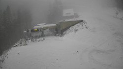 Modrá sjezdovka - dojezd k lanové dráze