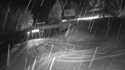 Modrá sjezdovka - dojezd k lanové dráze