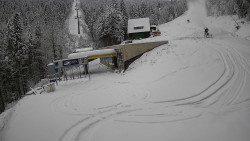 Modrá sjezdovka - dojezd k lanové dráze