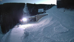 Modrá sjezdovka - dojezd k lanové dráze