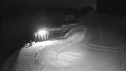 Modrá sjezdovka - dojezd k lanové dráze