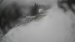 Modrá sjezdovka - dojezd k lanové dráze