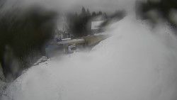 Modrá sjezdovka - dojezd k lanové dráze