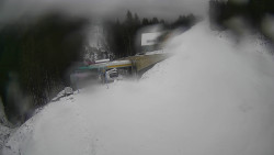 Modrá sjezdovka - dojezd k lanové dráze