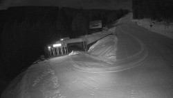 Modrá sjezdovka - dojezd k lanové dráze