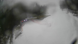 Modrá sjezdovka - dojezd k lanové dráze