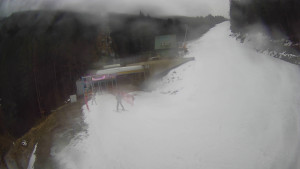 Červenohorské sedlo - Modrá sjezdovka - dojezd k lanové dráze - 7.12.2025 v 12:30 Červenohorské sedlo - Modrá sjezdovka - dojezd k lanové dráze - 7.12.2025 v 12:30