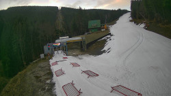 Modrá sjezdovka - dojezd k lanové dráze