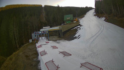 Modrá sjezdovka - dojezd k lanové dráze