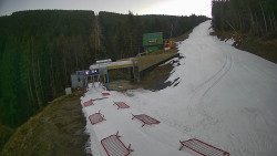 Modrá sjezdovka - dojezd k lanové dráze