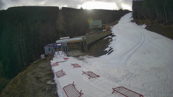 Modrá sjezdovka - dojezd k lanové dráze