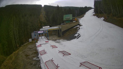 Modrá sjezdovka - dojezd k lanové dráze