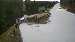 Modrá sjezdovka - dojezd k lanové dráze