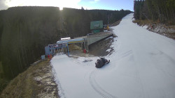 Modrá sjezdovka - dojezd k lanové dráze