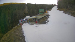 Modrá sjezdovka - dojezd k lanové dráze