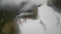 Modrá sjezdovka - dojezd k lanové dráze