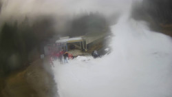 Modrá sjezdovka - dojezd k lanové dráze