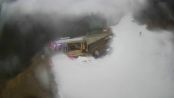 Modrá sjezdovka - dojezd k lanové dráze