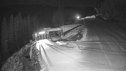 Modrá sjezdovka - dojezd k lanové dráze