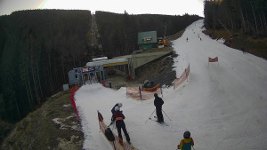 Červenohorské sedlo - Modrá sjezdovka - dojezd k lanové dráze - 22.12.2025 v 10:40 Červenohorské sedlo - Modrá sjezdovka - dojezd k lanové dráze - 22.12.2025 v 10:40