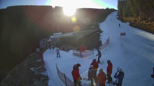 Červenohorské sedlo - Modrá sjezdovka - dojezd k lanové dráze - 22.12.2025 v 11:40 Červenohorské sedlo - Modrá sjezdovka - dojezd k lanové dráze - 22.12.2025 v 11:40