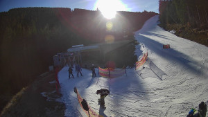 Červenohorské sedlo - Modrá sjezdovka - dojezd k lanové dráze - 22.12.2025 v 12:10 Červenohorské sedlo - Modrá sjezdovka - dojezd k lanové dráze - 22.12.2025 v 12:10