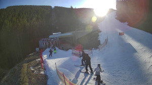 Červenohorské sedlo - Modrá sjezdovka - dojezd k lanové dráze - 22.12.2025 v 13:10 Červenohorské sedlo - Modrá sjezdovka - dojezd k lanové dráze - 22.12.2025 v 13:10