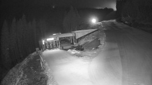 Červenohorské sedlo - Modrá sjezdovka - dojezd k lanové dráze - 23.12.2025 v 00:31 Červenohorské sedlo - Modrá sjezdovka - dojezd k lanové dráze - 23.12.2025 v 00:31