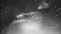 Modrá sjezdovka - dojezd k lanové dráze