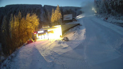 Modrá sjezdovka - dojezd k lanové dráze