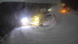 Modrá sjezdovka - dojezd k lanové dráze