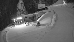 Modrá sjezdovka - dojezd k lanové dráze