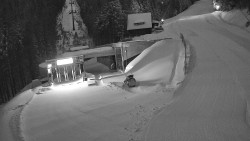 Modrá sjezdovka - dojezd k lanové dráze