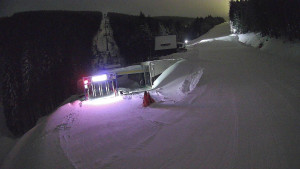 Červenohorské sedlo - Modrá sjezdovka - dojezd k lanové dráze - 4.1.2026 v 02:50 Červenohorské sedlo - Modrá sjezdovka - dojezd k lanové dráze - 4.1.2026 v 02:50