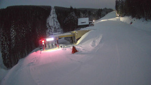 Červenohorské sedlo - Modrá sjezdovka - dojezd k lanové dráze - 4.1.2026 v 07:01 Červenohorské sedlo - Modrá sjezdovka - dojezd k lanové dráze - 4.1.2026 v 07:01