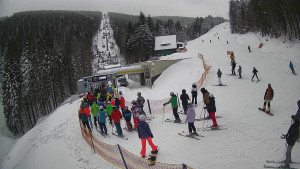 Červenohorské sedlo - Modrá sjezdovka - dojezd k lanové dráze - 4.1.2026 v 12:31 Červenohorské sedlo - Modrá sjezdovka - dojezd k lanové dráze - 4.1.2026 v 12:31