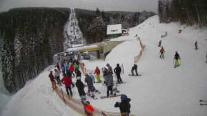 Červenohorské sedlo - Modrá sjezdovka - dojezd k lanové dráze - 4.1.2026 v 14:50 Červenohorské sedlo - Modrá sjezdovka - dojezd k lanové dráze - 4.1.2026 v 14:50